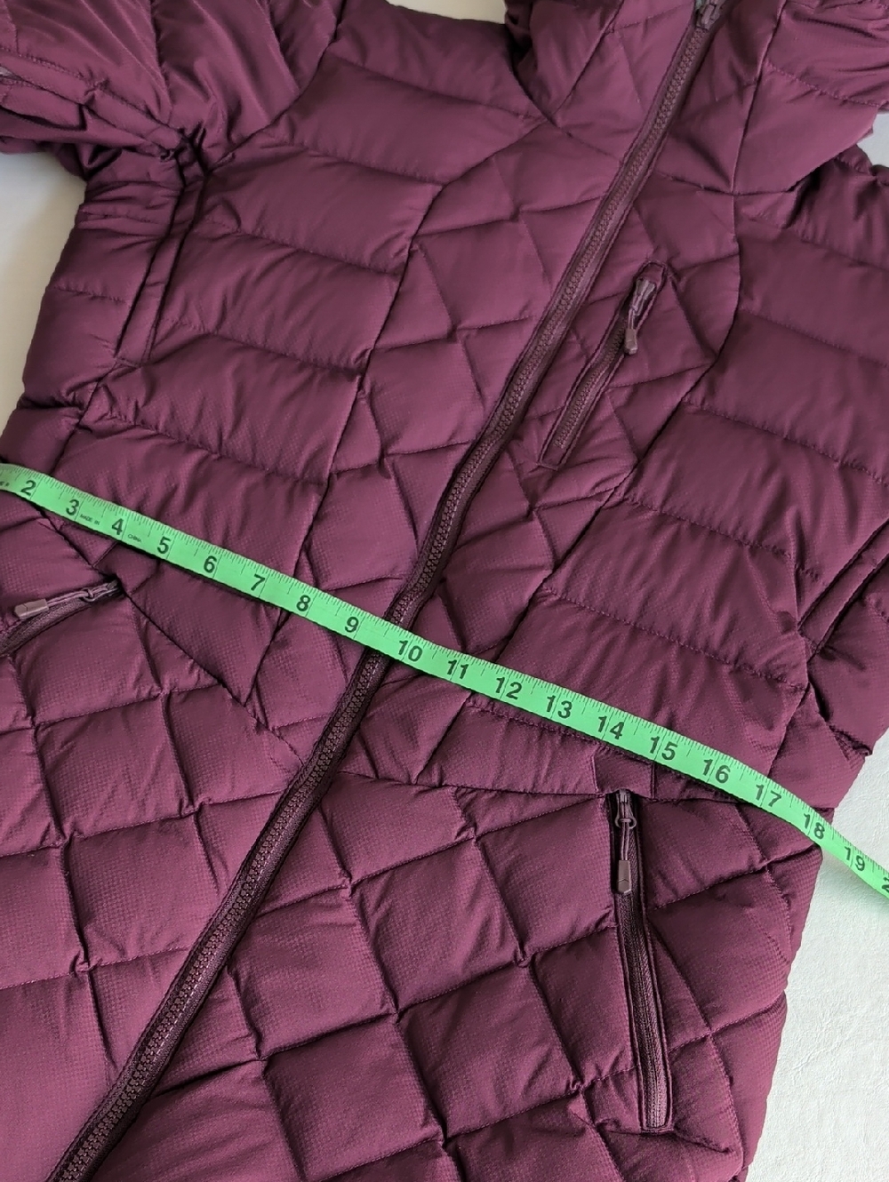 Mountain Hardwear 700 Down Purple Puffer Coat Women's Size Medium - Picture 4 of 13